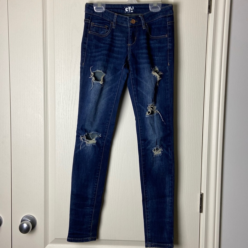 Garage Ripped Jeans